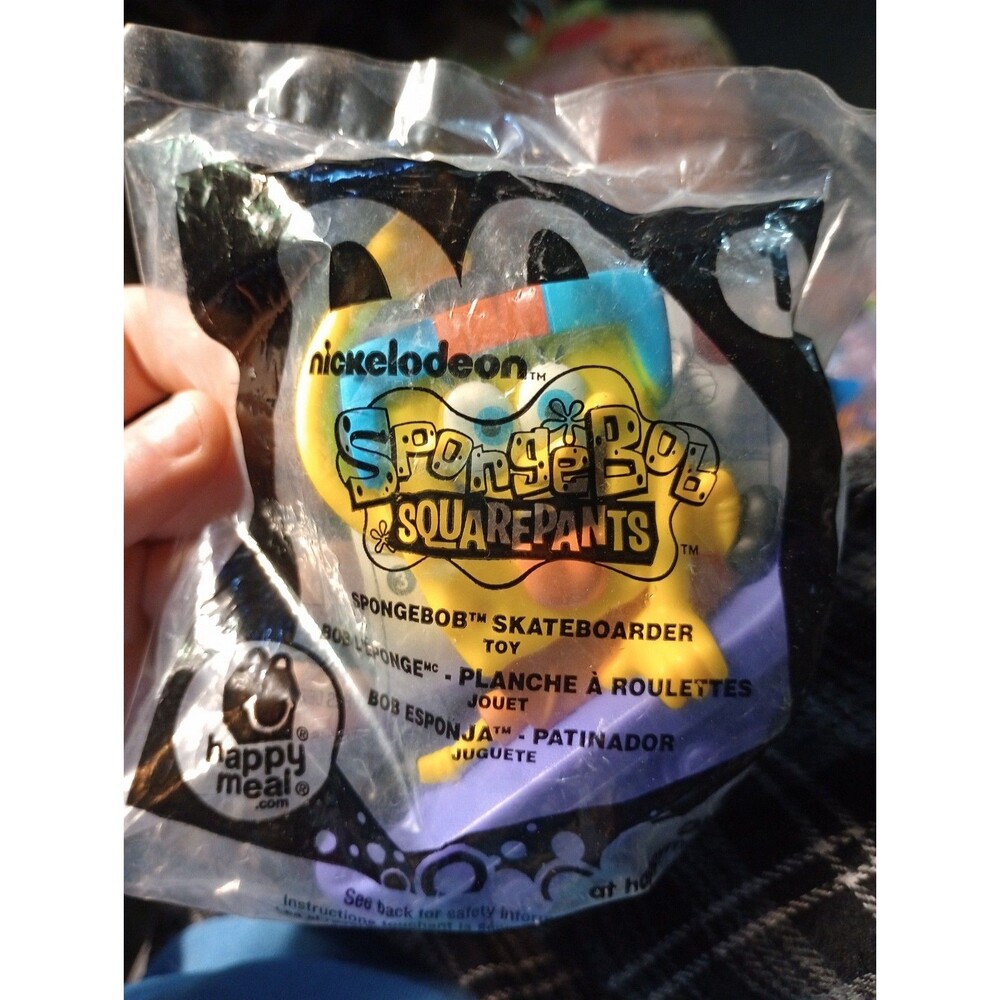 MCDONALDS HAPPY MEAL TOY 2012 SPONGEBOB SQUARE PANTS SPORTS SKATEBOARDER #1 TOY